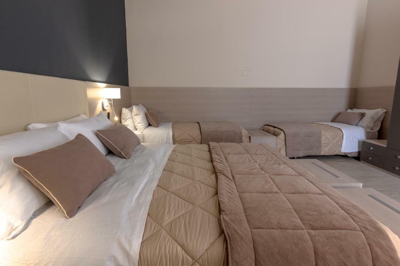 سانتا ماريا كابوا فيتيري B&B Mariella'S House المظهر الخارجي الصورة