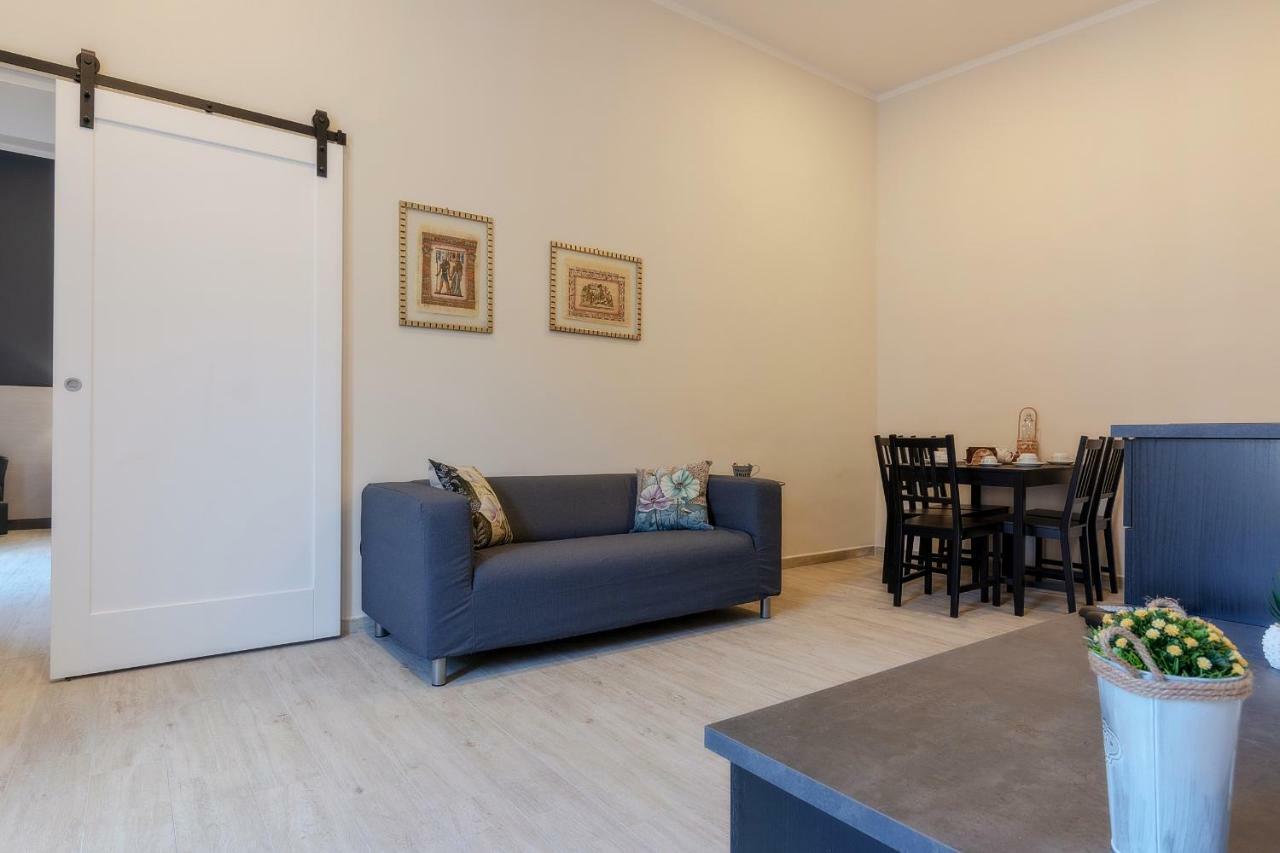 سانتا ماريا كابوا فيتيري B&B Mariella'S House المظهر الخارجي الصورة